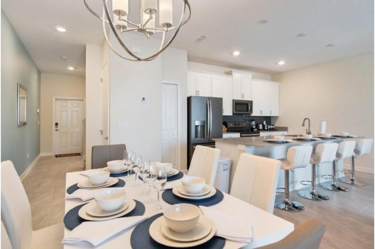 Four-Bedroom Townhome Davenport Exteriér fotografie
